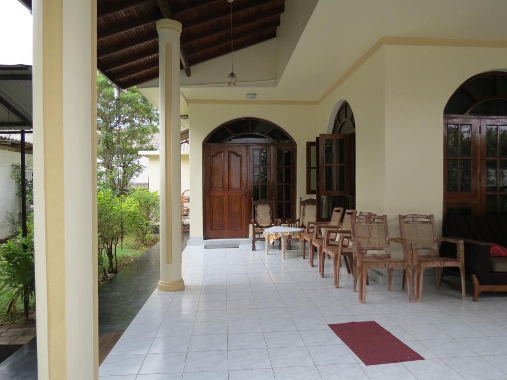 Bolonghes Homestay Negombo Zewnętrze zdjęcie