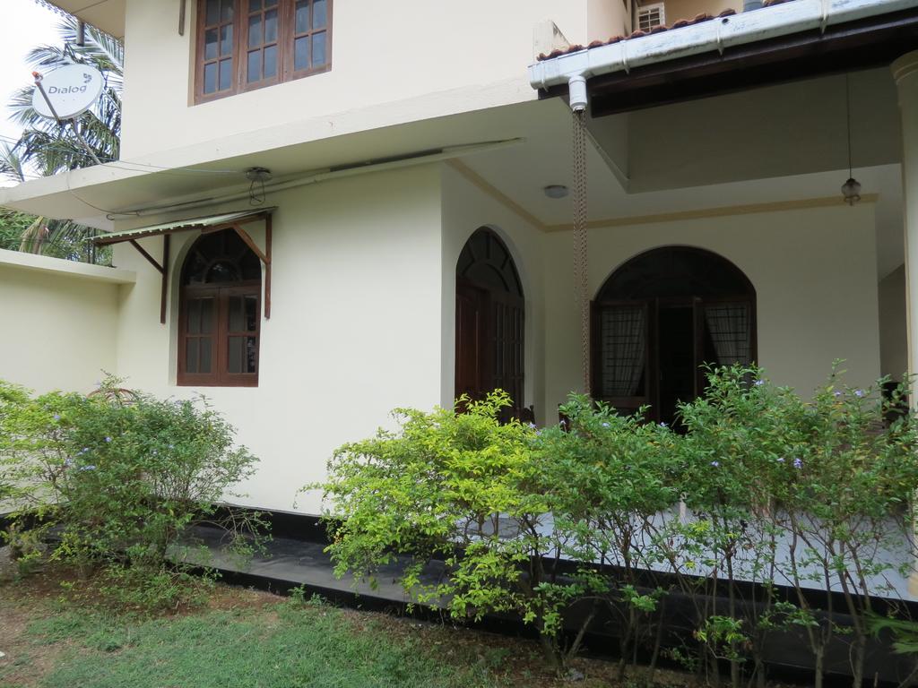 Bolonghes Homestay Negombo Zewnętrze zdjęcie
