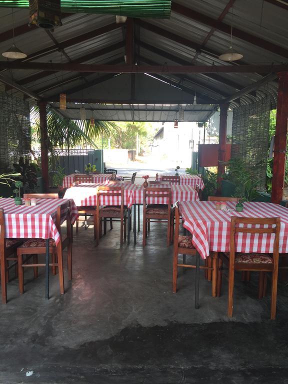 Bolonghes Homestay Negombo Zewnętrze zdjęcie